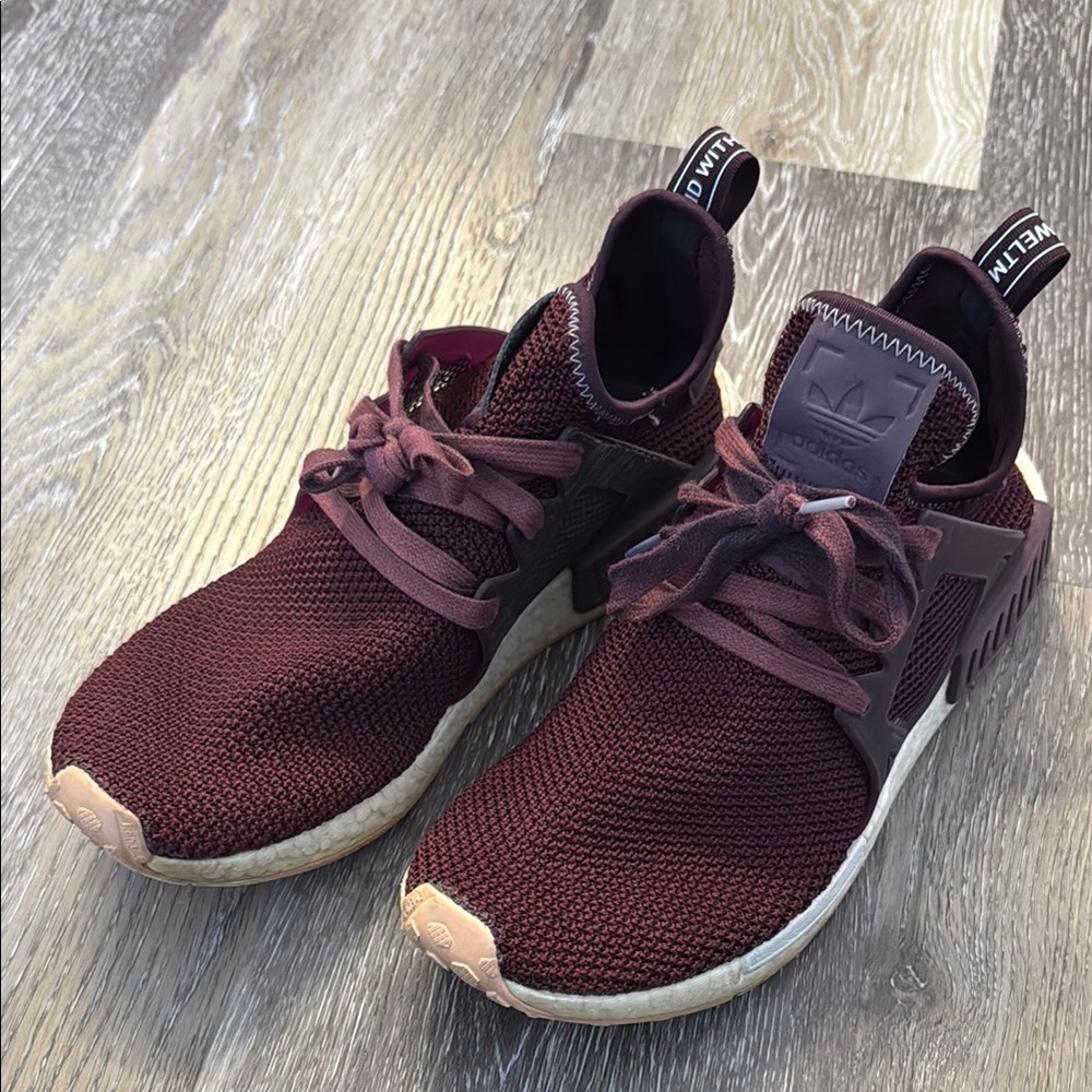Adidas Women’s Maroon Sneakers